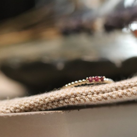 Passionate Delight - Pink tourmaline gemstone trio ring - Picture 8 of 10